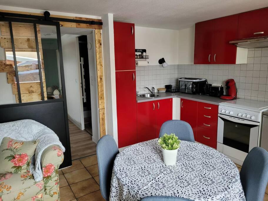 La Jolie Parenthese Apartment Longevilles-Mont-dʼOr Exterior foto